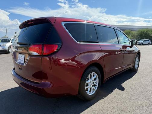 2017 Chrysler Pacifica Touring
