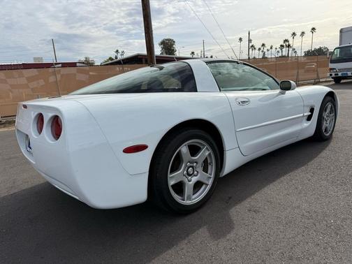 1997 Chevrolet Corvette Base