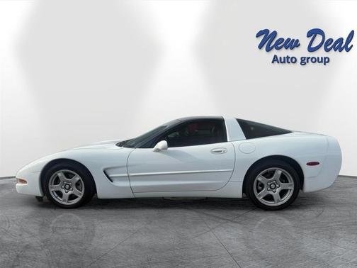 1997 Chevrolet Corvette Base