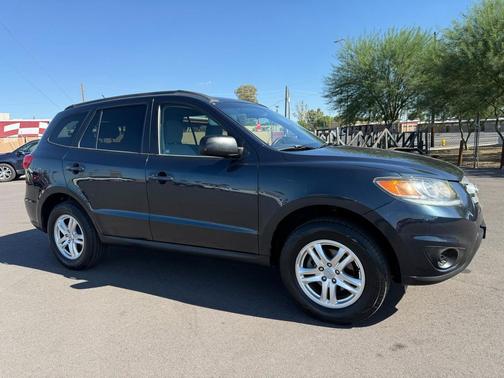 2012 Hyundai SANTA FE GLS