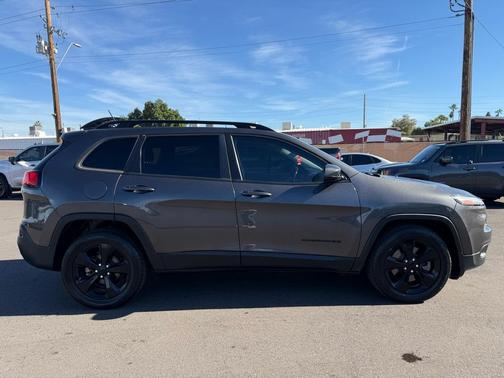 2018 Jeep Cherokee Latitude