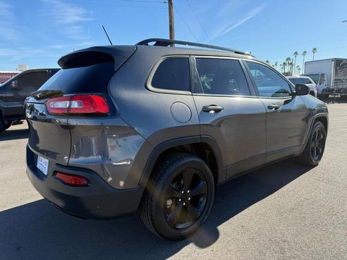 2018 Jeep Cherokee Latitude