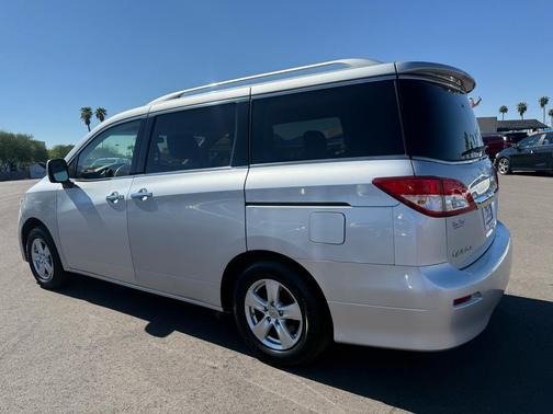2016 Nissan Quest S