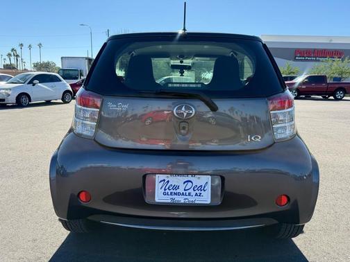 2014 Scion iQ 3-Door Hatchback AT