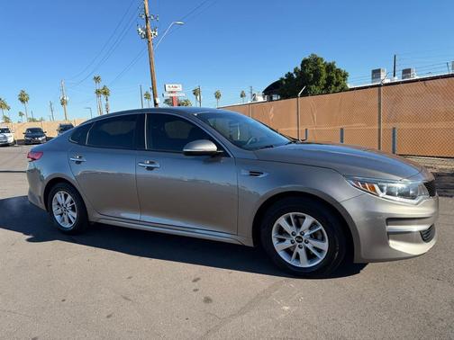 2016 Kia Optima LX