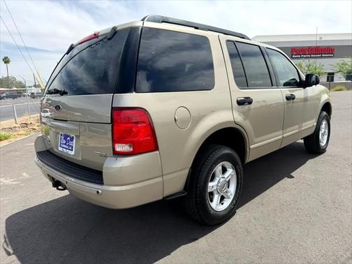 2005 Ford Explorer XLT