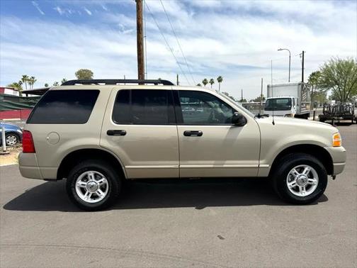 2005 Ford Explorer XLT