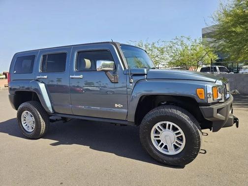 2007 Hummer H3 Base