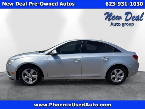 Silver 2013 Chevrolet Cruze 1LT