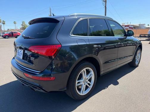 Blue 2016 Audi Q5 3.0T Premium Plus