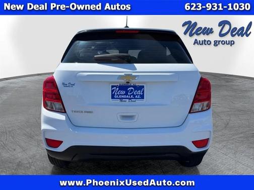 White 2017 Chevrolet Trax LS