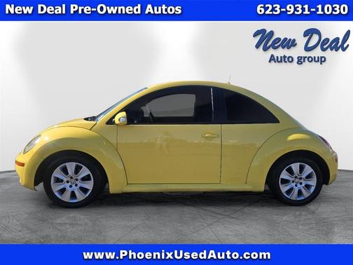 2008 Volkswagen New Beetle S