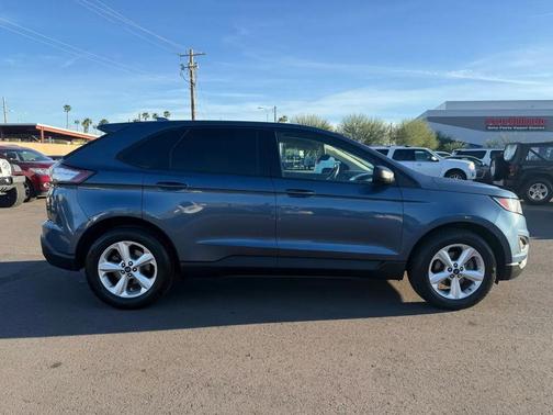 2018 Ford Edge SE