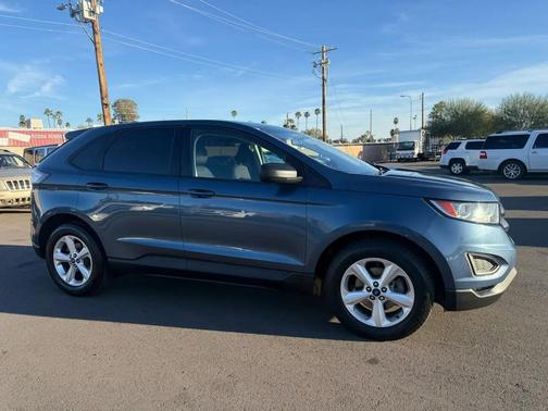 2018 Ford Edge SE