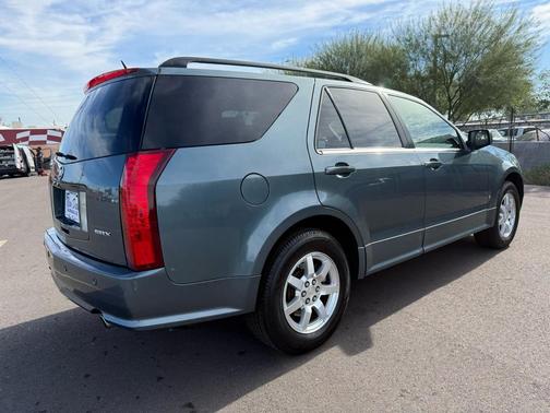 2006 Cadillac SRX V6