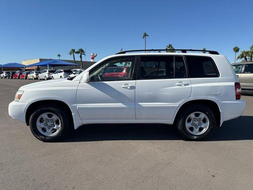 2005 Toyota Highlander Base
