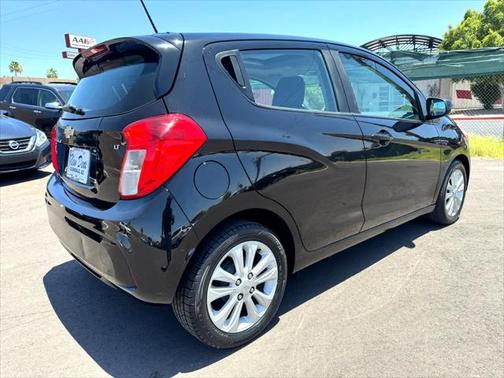 2017 Chevrolet Spark 1LT