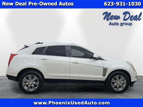 White 2016 Cadillac SRX Luxury Collection