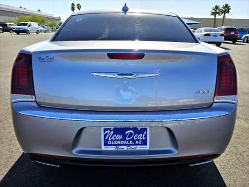 2015 Chrysler 300 Limited