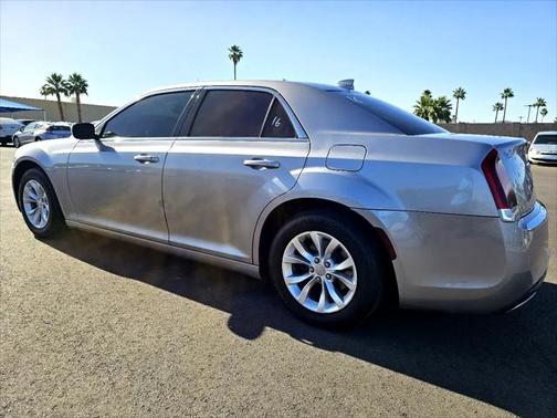 2015 Chrysler 300 Limited