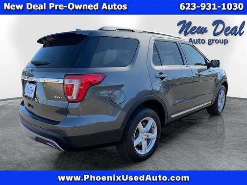 Gray 2017 Ford Explorer XLT