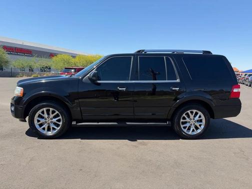 Black 2017 Ford Expedition Limited