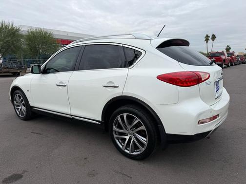 2017 INFINITI QX50 Base