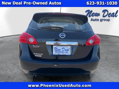 Black 2015 Nissan Rogue Select S