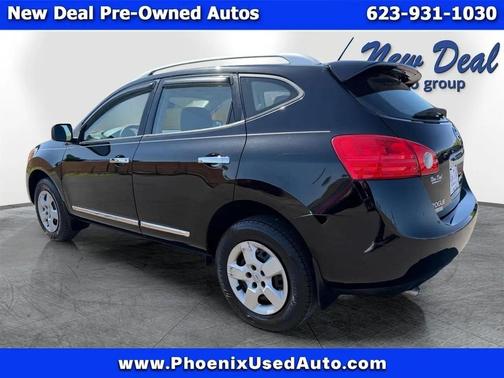 Black 2015 Nissan Rogue Select S