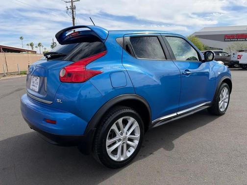 2011 Nissan Juke S FWD