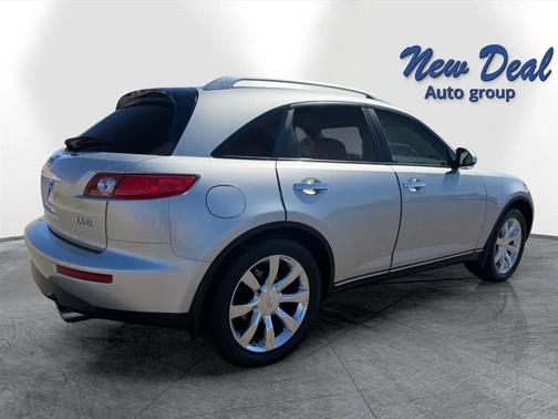 Silver 2004 INFINITI FX35 Base