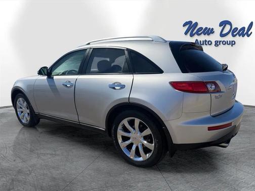 Silver 2004 INFINITI FX35 Base