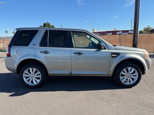 2012 Land Rover LR2 HSE