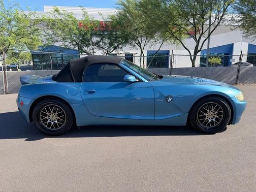 Blue 2003 BMW Z4 2.5i Roadster