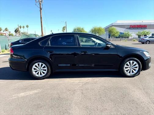 2014 Volkswagen Passat 1.8T S