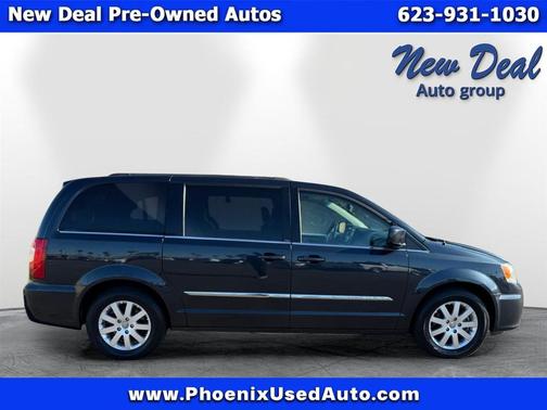 2013 Chrysler Town & Country Touring