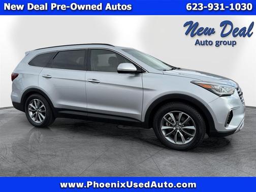 2017 Hyundai SANTA FE SE