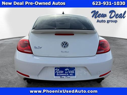 2012 Volkswagen Beetle Base
