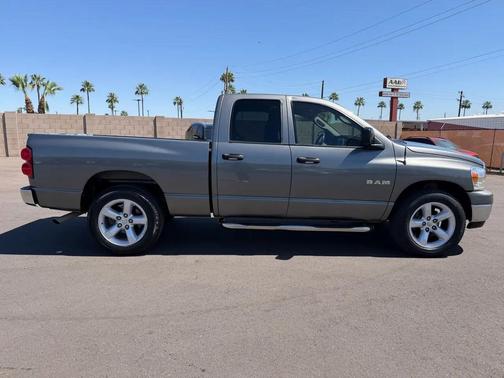 Gray 2008 Dodge Ram 1500 SLT Quad Cab