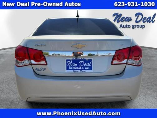 Gold 2013 Chevrolet Cruze 1LT