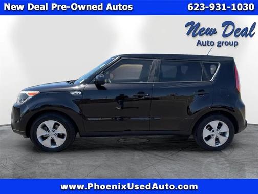 Black 2016 Kia Soul Base
