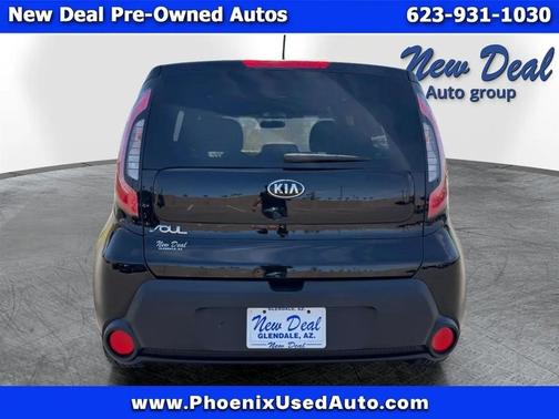 Black 2016 Kia Soul Base