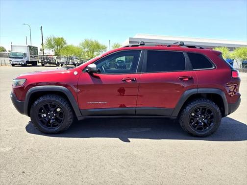 2020 Jeep Cherokee Trailhawk
