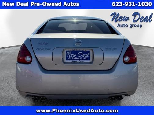 2004 Nissan Maxima SE