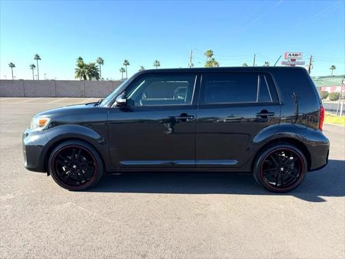 2013 Scion xB 10 Series