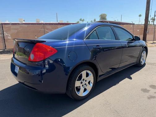 Blue 2009 Pontiac G6 SE