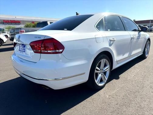 2012 Volkswagen Passat 3.6 SEL Premium
