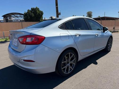 2017 Chevrolet Cruze LS