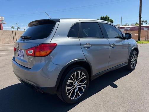 2016 Mitsubishi Outlander Sport 2.4 ES