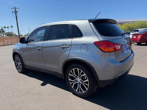 2016 Mitsubishi Outlander Sport 2.4 ES